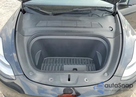 2022 Tesla Model Y z USA, uszkodzony, nr VIN 7SAYGDEE6NF421209